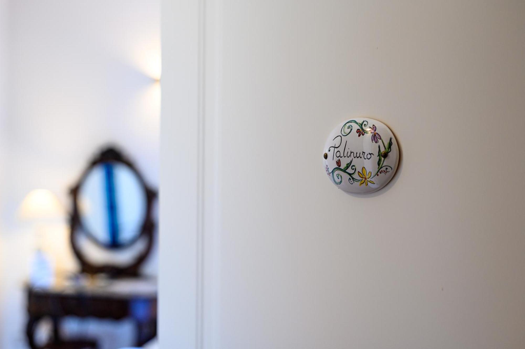 Hotel Palazzo Gargano Prignano Cilento Pokoj fotografie